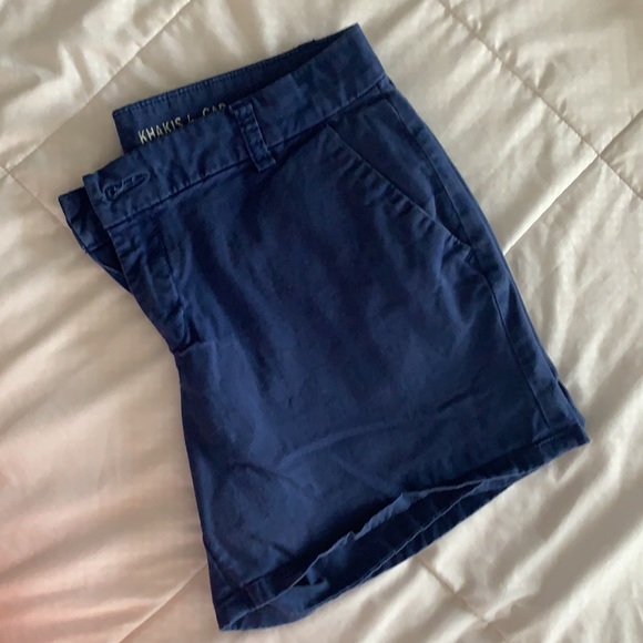 GAP SHORTS - Picture 4 of 7